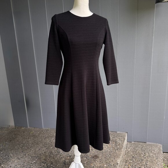 Calvin Klein Black A-Line Textured Knit Dress - Size 4 - Picture 1 of 8
